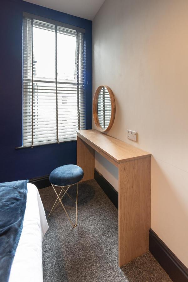 Lovely 2-Bed Apartment In Blackpool Secret House Dış mekan fotoğraf